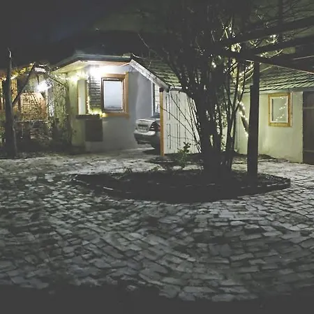 Folk In Old Town Apartment Kecskemet